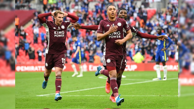 Leicester City beat Chelsea to win FA Cup for the first time