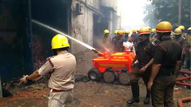 New Barrackpur Fire, New Barrackpur Latest News, New Barrackpur Fire Update, Huge Fire Broke Out At New Barrackpur