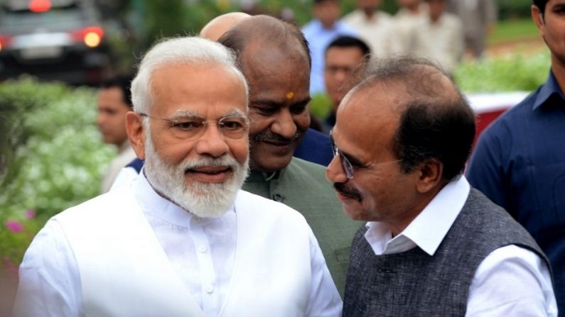 अधीर याचिका पर मोदी की प्रतिक्रिया, पीएम केयर फंड के पैसे से बंगाल में जुड़वां कोविड अस्पताल
