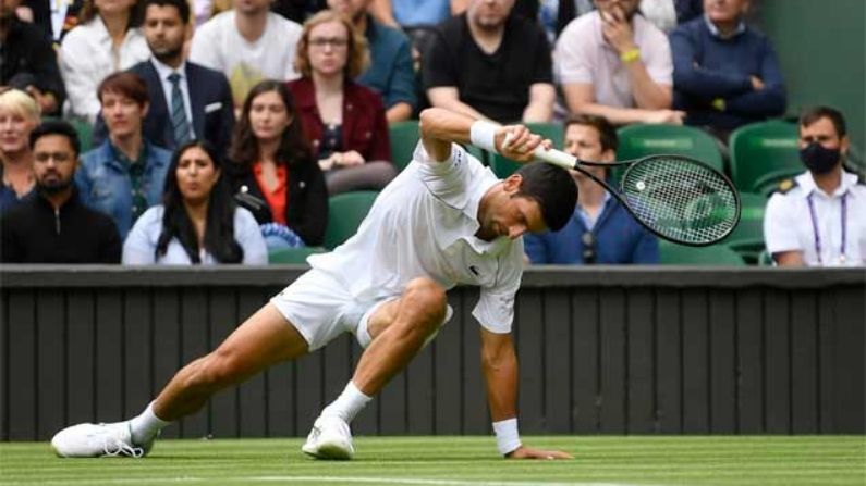 Novak Djokovic enter into Wimbledon last 32
