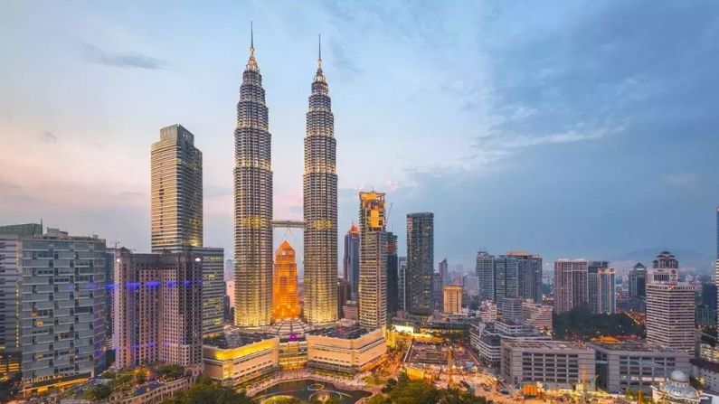 Malaysia Reopens from January 1