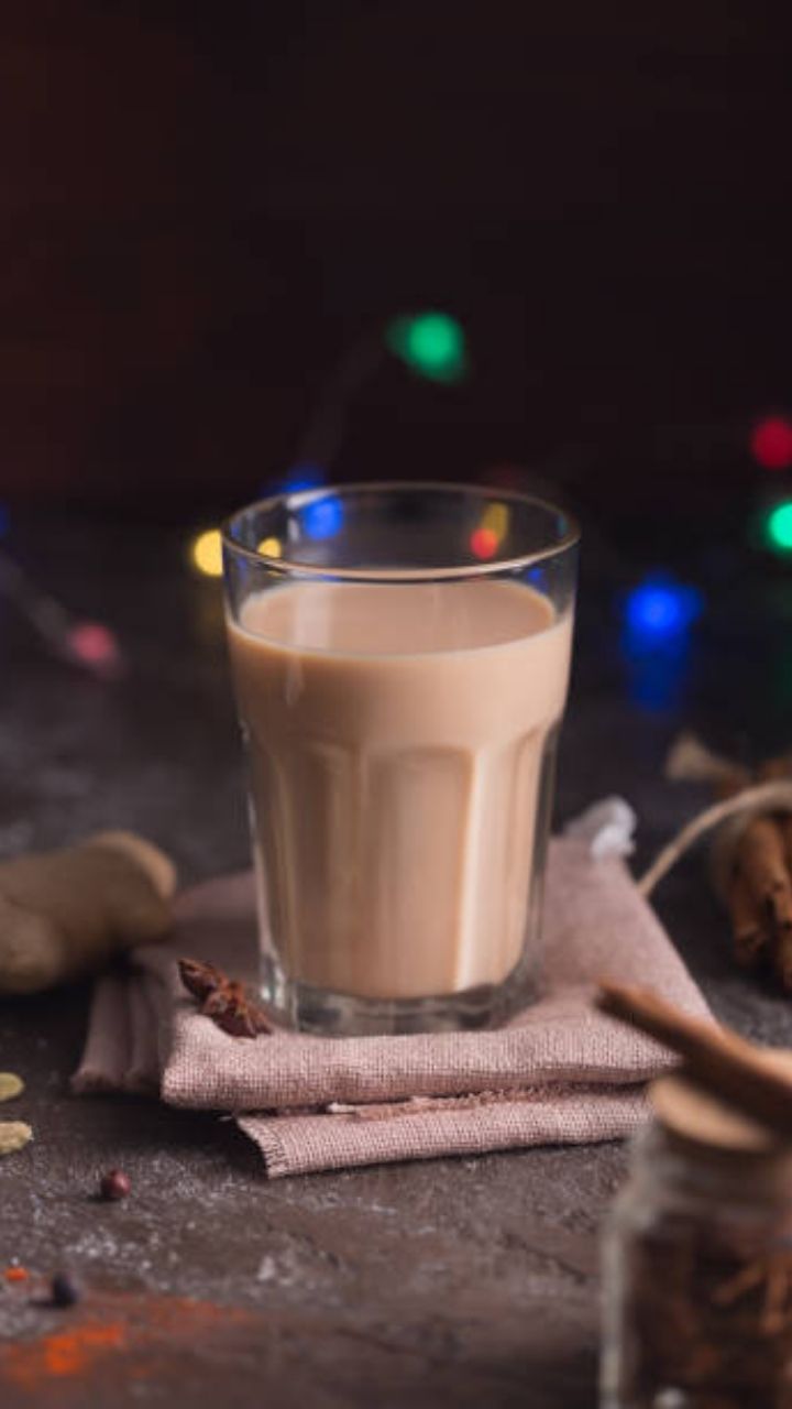 Why You Should Never Have Tea on an Empty Stomach