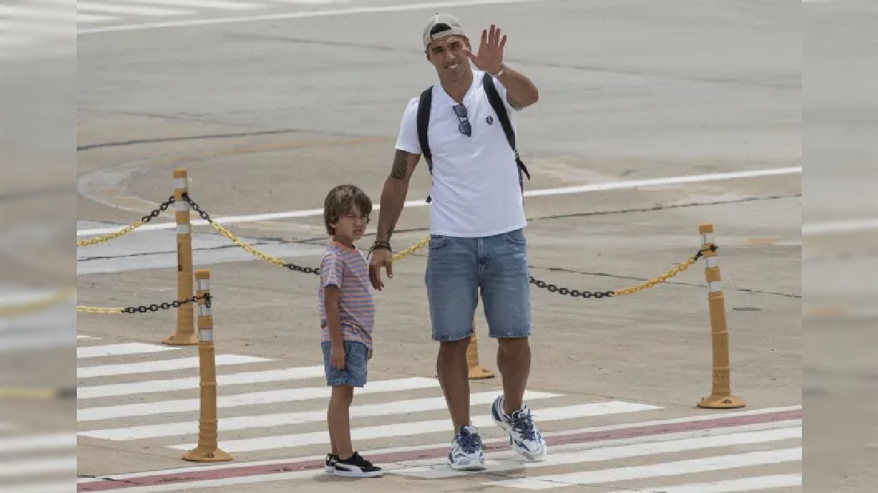 Luis Suarez landed in Argentina