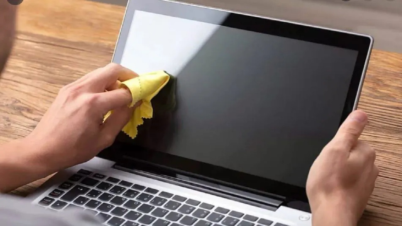 laptop cleaning tipss